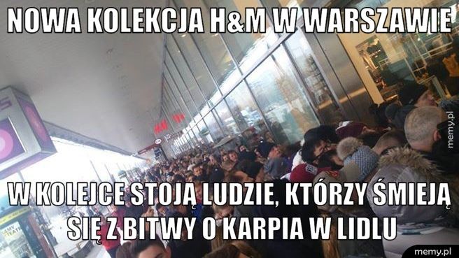 Nowa kolekcja H&M w Warszawie W kolejce stoją ludzie, którzy śmieją się z bitwy o karpia w Lid