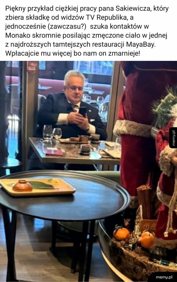 Kiedy potrzebujesz składek bo w kraju opozycja jest gnębiona i prześladowana....