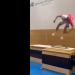 Tor przeszk&oacute;d