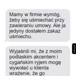 Uśmiech przy zawieraniu umowy