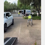 Roboty też rzucają paczkami