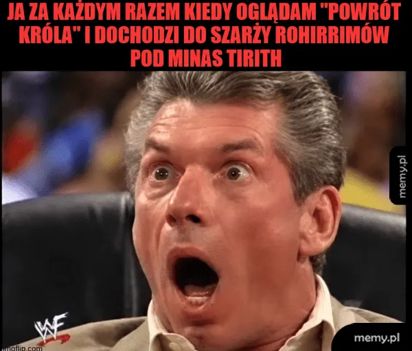Mężczyzna z otwartymi ustami w wielkim podekscytowaniu