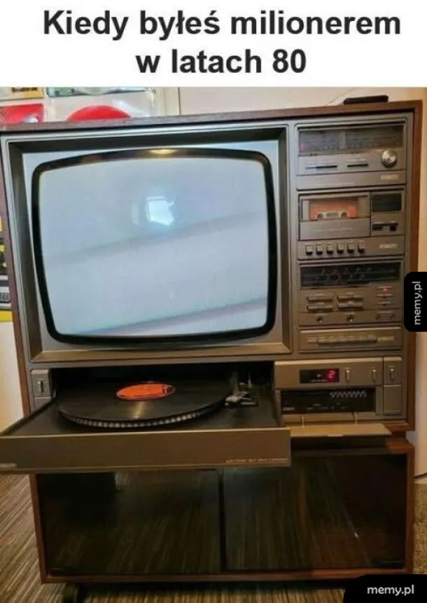 Taki kombajn w dużym pokoju to był ostateczny dowód, że wujka z Ameryki! 📻🤑📼🎶