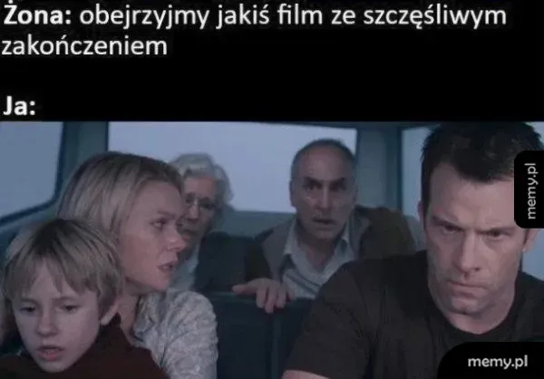 Kadr z filmu Mgła przedstawiający przerażonych ludzi w samochodzie