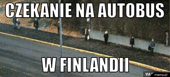 Czekanie na autobus W Finlandii