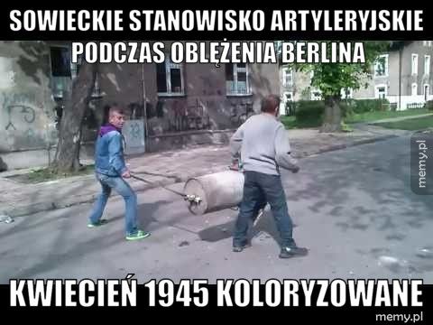 Sowieckie stanowisko artyleryjskie podczas oblężenia Berlina kwiecień 1945 koloryzowane