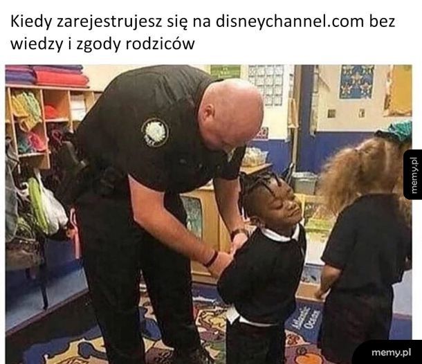 Oczywiście aresztują czarnego dzieciaka