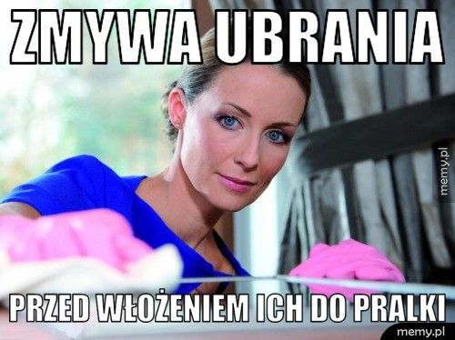 Zmywa ubrania Przed włożeniem ich do pralki