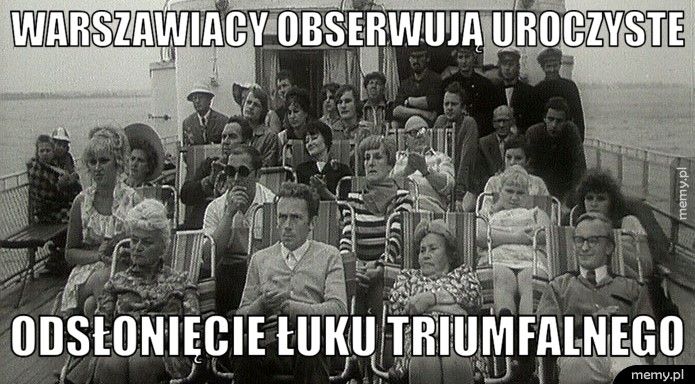 WARSZAWIACY OBSERWUJĄ UROCZYSTE ODSŁONIĘCIE ŁUKU TRIUMFALNEGO