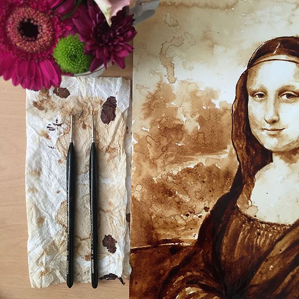 Niesamowita artystka maluje Mona Lisę... kawą!