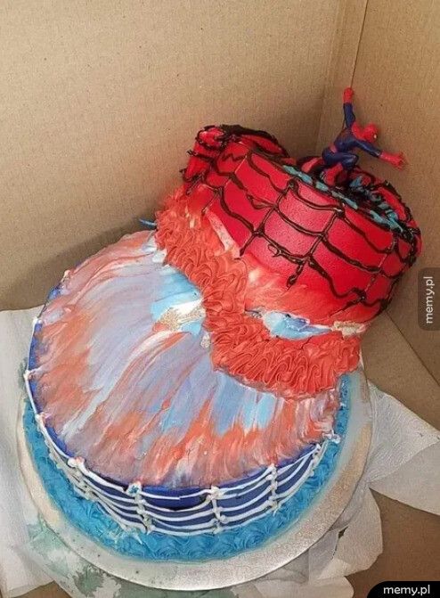 Spiderman uratował tort