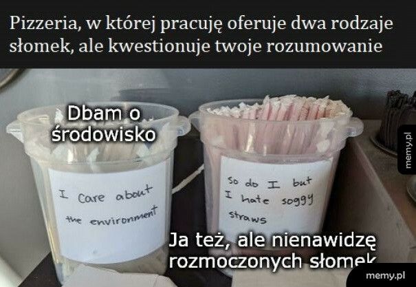 Dwa rodzaje słomek