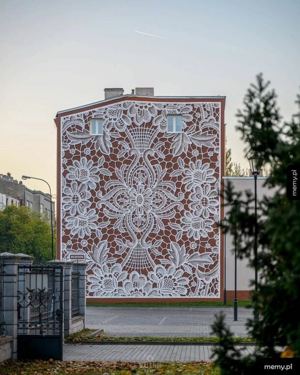 NeSpoon w Łodzi i jej mural