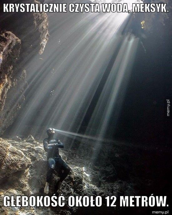 Krystalicznie czysta woda, Meksyk.                 Głębokość około 12 metrów.
