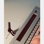 Maszyna do pisania Max Cadliner z końca lat 70. XX wieku