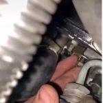 Kiedy ona cię zapyta: &bdquo;Gdzie nauczyłeś się tej sztuki z palcami?&rdquo;